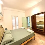 Casa Rosa 아파트 피날레리구레